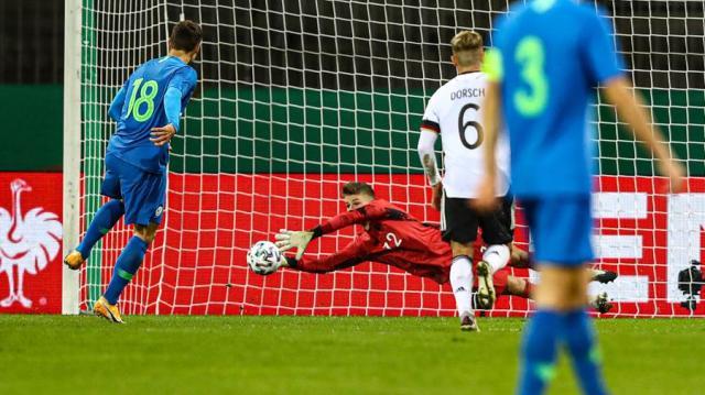 1616658066298083707.jpg 1616658066298083707.jpg